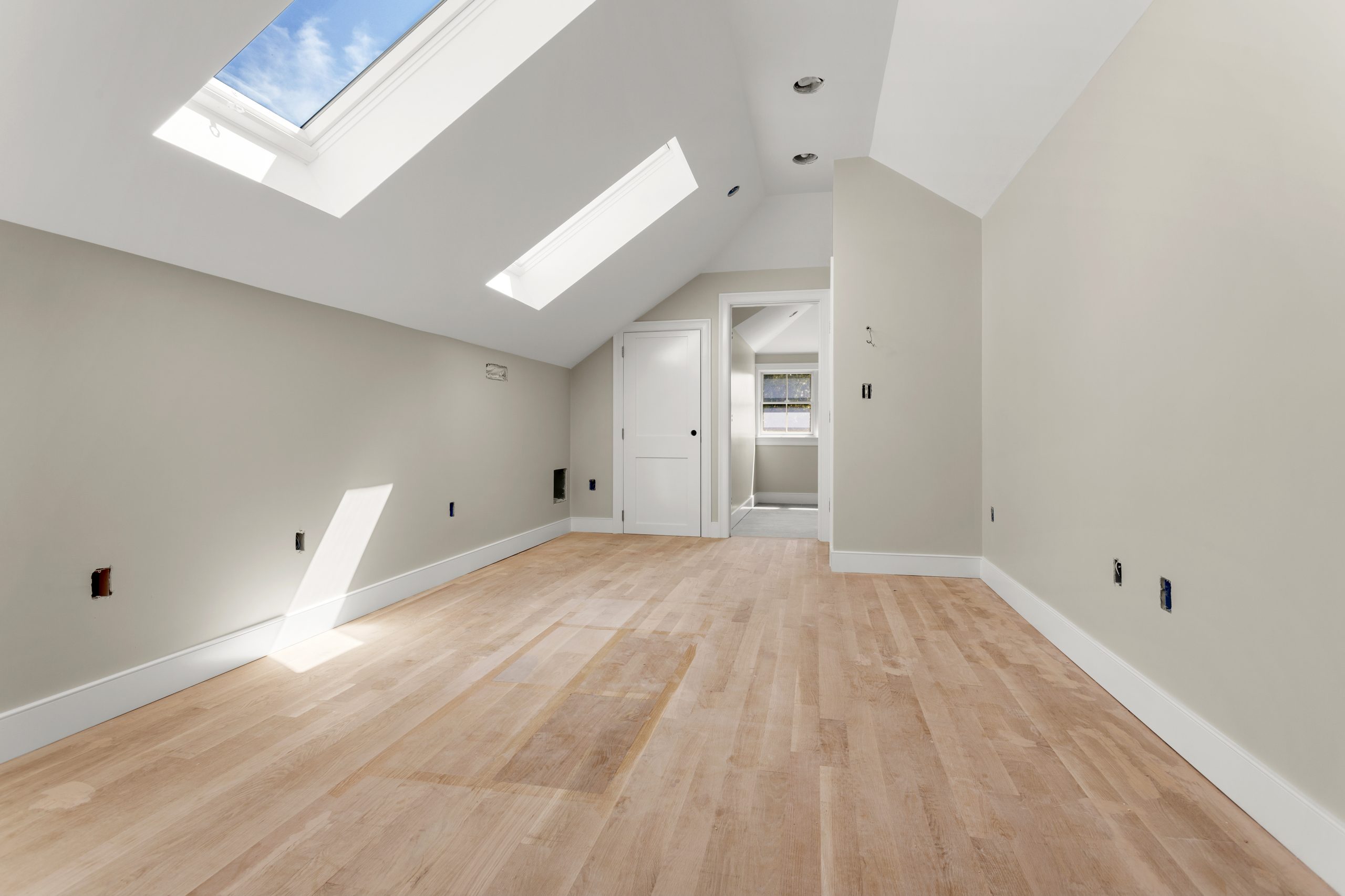 Empty Before Photo of Virtual Staging Example